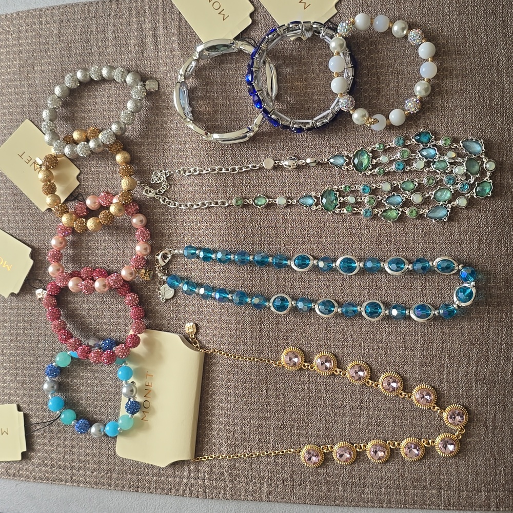 MONET NAPIER LIZ CLAIBORNE WOMEN'S BEAUTIFUL FASHION JEWELRY BUNDLE OF 11 ITEMS
